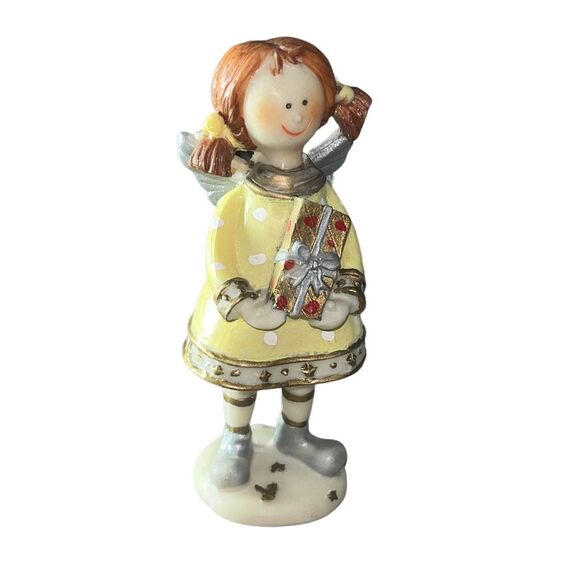 Hand-painted Ceramic Figurine Angel Little Girl w/ Pigtails & Wings Holding Gift - Picture 3 of 12